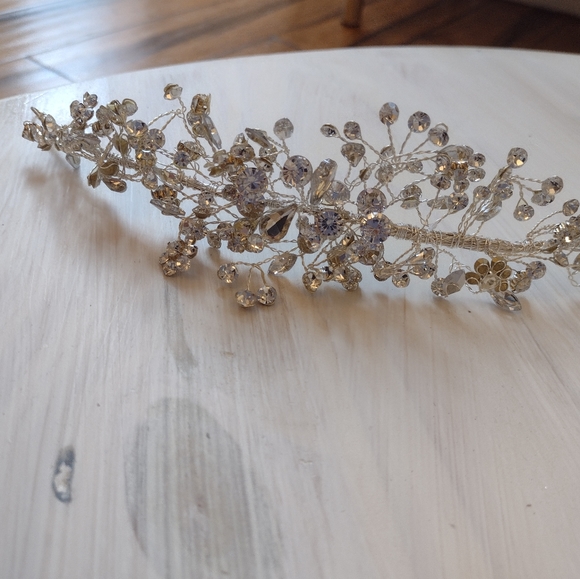 Headpiece or belt - Picture 1 of 6